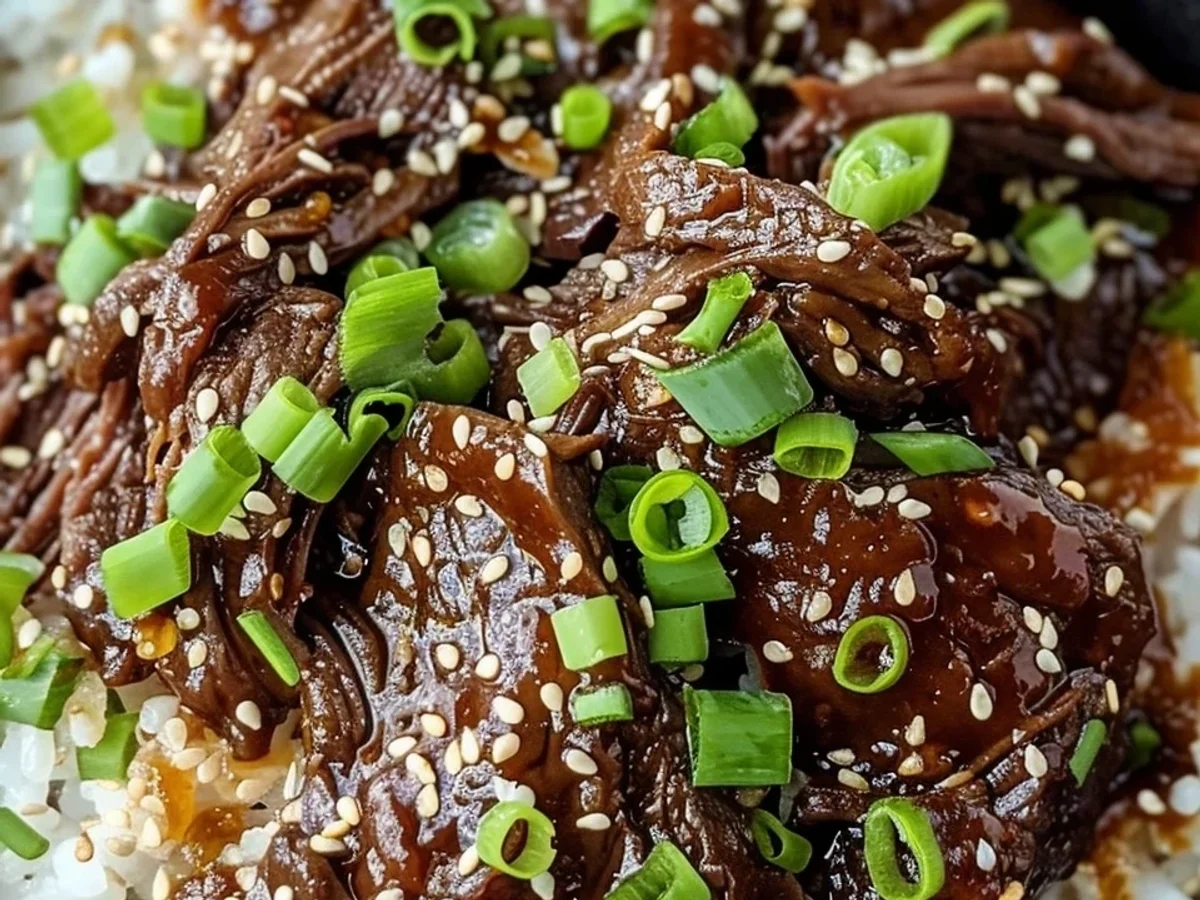 Tender Slow Cooker Korean Beef: Easy Flavor - Image 1