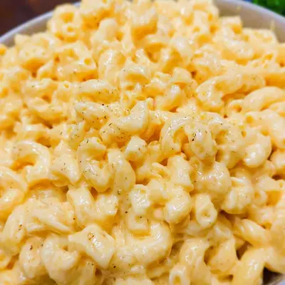 Creamy Stovetop Mac and Cheese: A Quick Comfort Meal