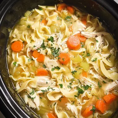 Crockpot Chicken Noodle Soup: Easy Homemade Recipe