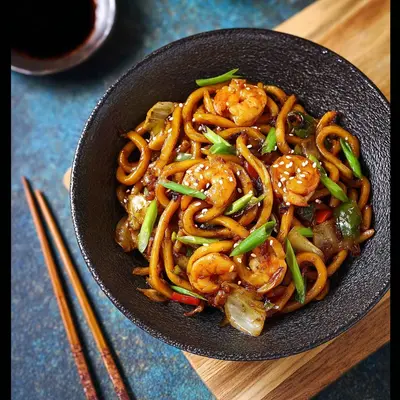 Yaki Udon with Shrimps: Quick & Flavorful Weeknight Dish